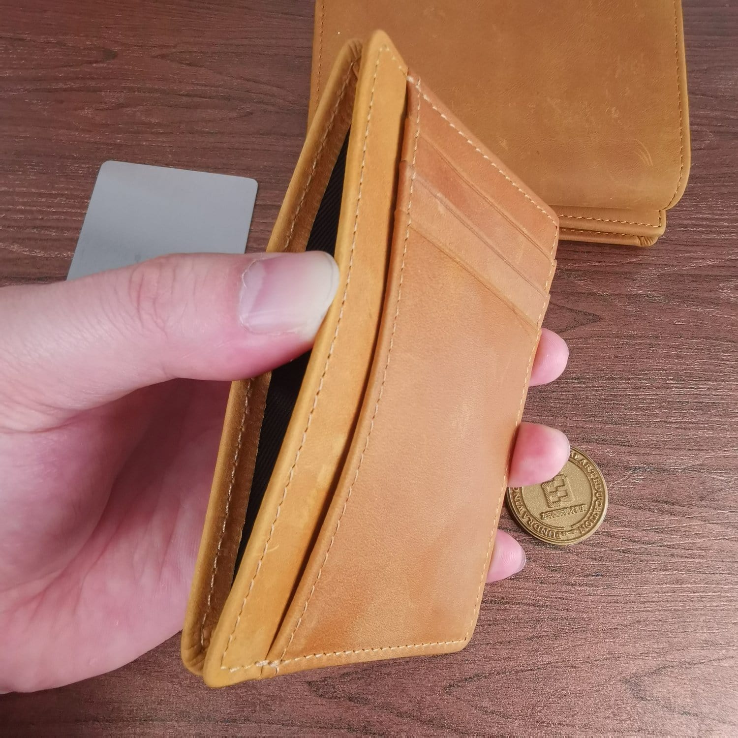 Card Holder Wallet Mum To Daughter - You Will Never Lose Leather Card Holder Wallet GiveMe-Gifts